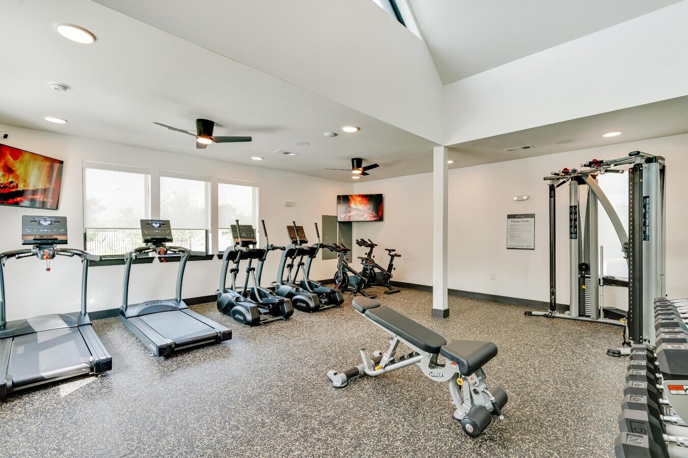 Photo - 1305A Provident Dr