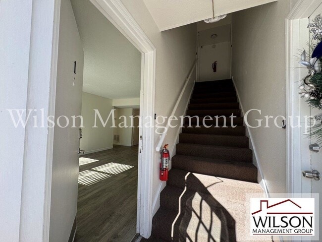 Photo - 523 S Summerlin Ave Unit 1