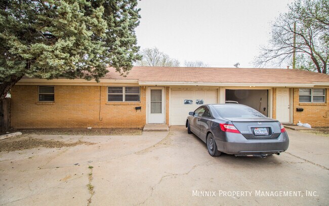 Photo - 1602 58th St