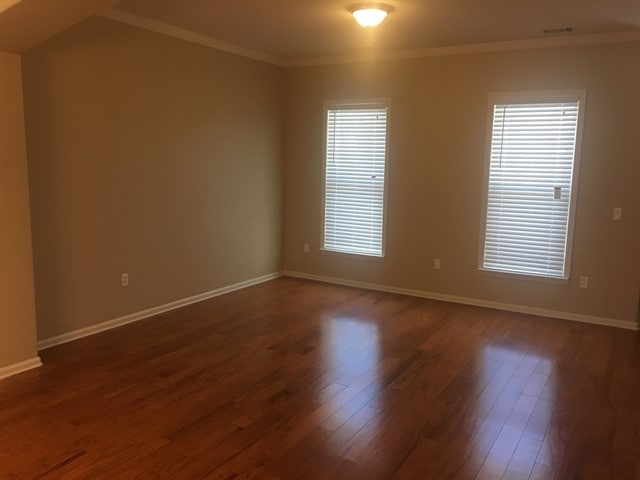 Photo - 32 Tulane Ct