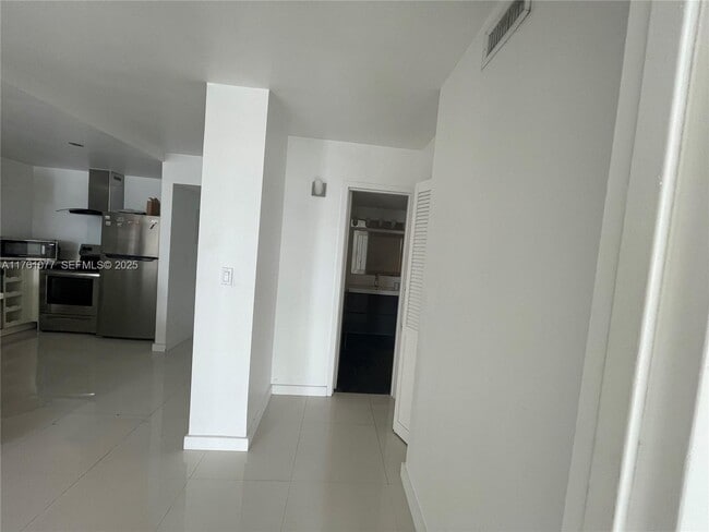 Photo - 7928 West Dr Unit 410