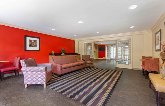 Photo - Furnished Studio-Washington, D.C. - Gaithe...