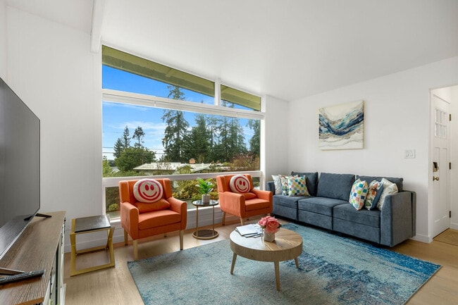 Building Photo - 14009 SE 37th Pl Unit SI ID1514383P