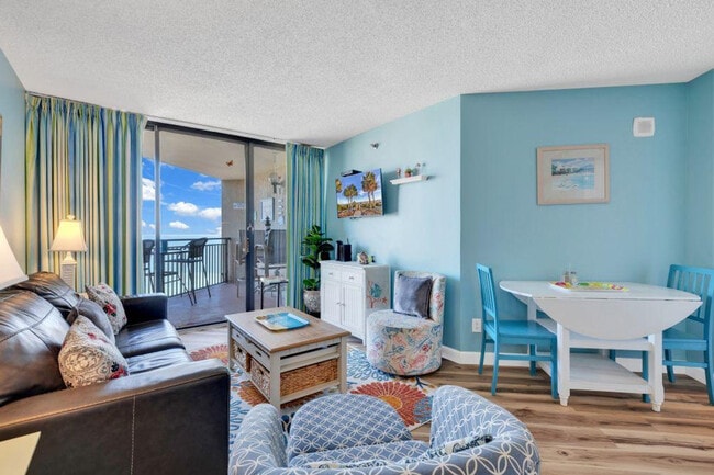 Building Photo - 5556 N Ocean Blvd Rental