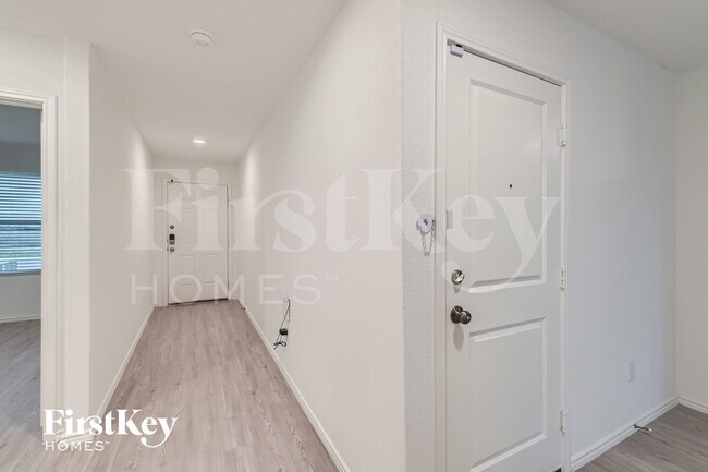 Photo - 3945 Far Horizon