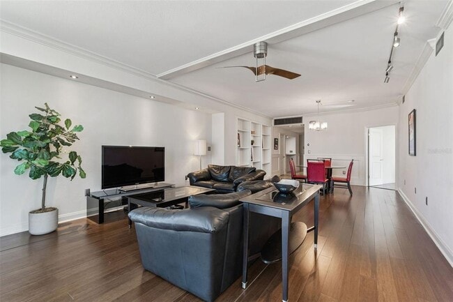 Photo - 1 Beach Dr SE Unit 2008