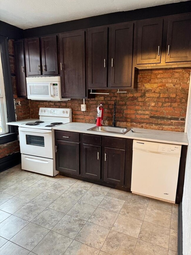 303 Peebles St Unidad 303 Peebles St Unit 2 - (2/1)