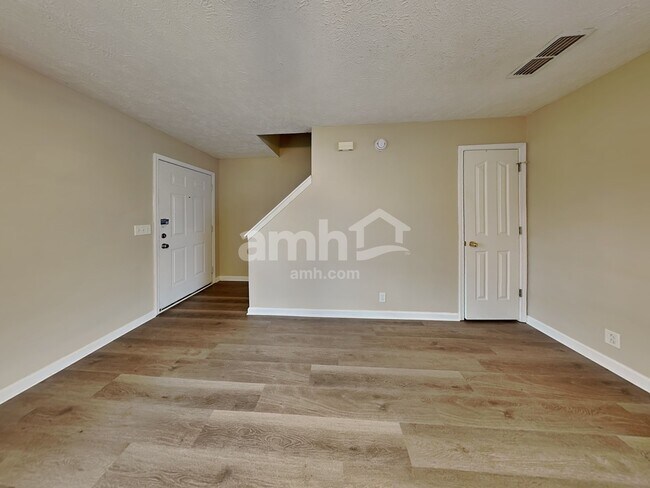 Photo - 1176 Saint Andrews Dr