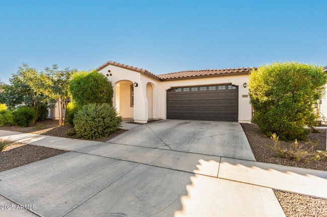 Photo - 1229 E Maldonado Dr