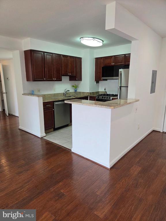 Photo - 16 S Van Dorn St Unit 201