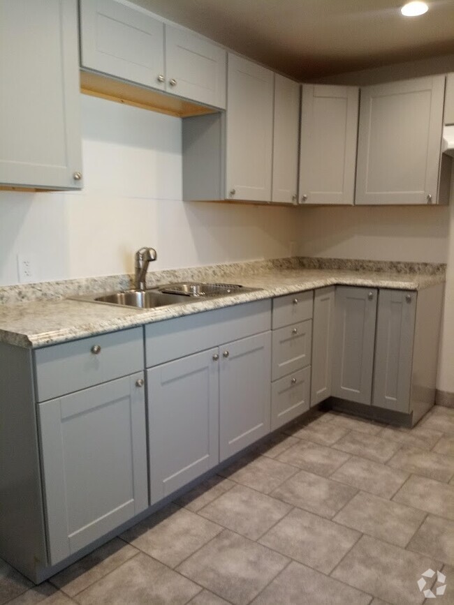 Building Photo - Charming 2 Bed/ 1 Bath Remodeled Rental