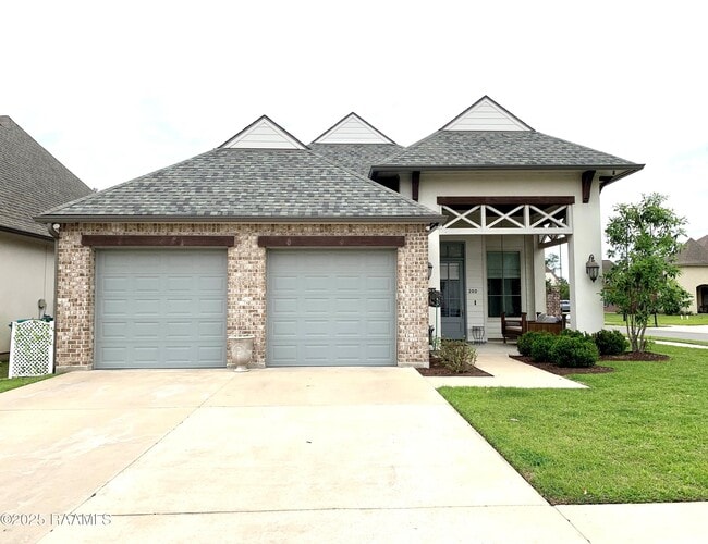 Photo - 200 Cypress View Dr House