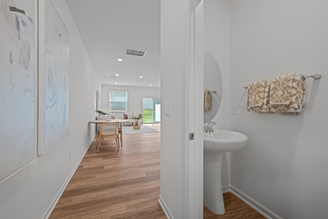 Photo - 2105 Rockface Wy