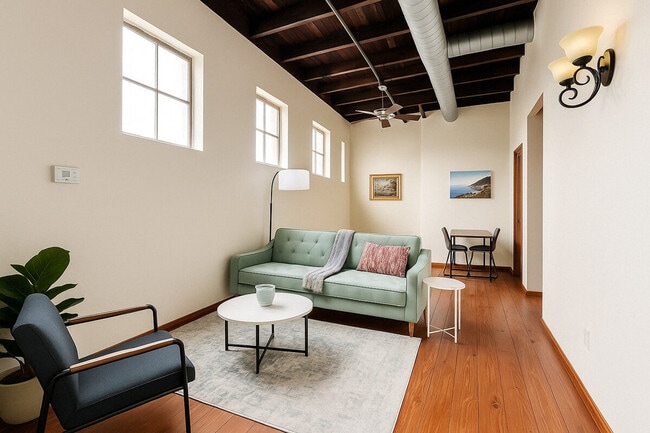 Building Photo - 521 N Jefferson Ave Unit SI ID1094976P