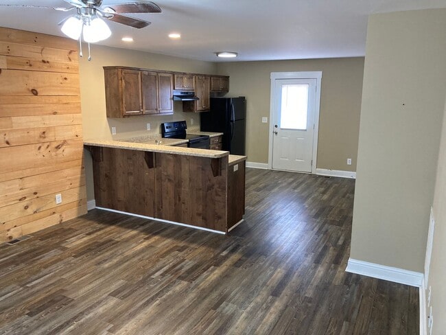 Photo - 312 N Varnell Rd Unit Apt. B