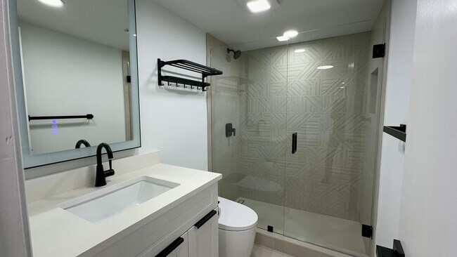 Photo - 4483 Luxemburg Ct Unit 201