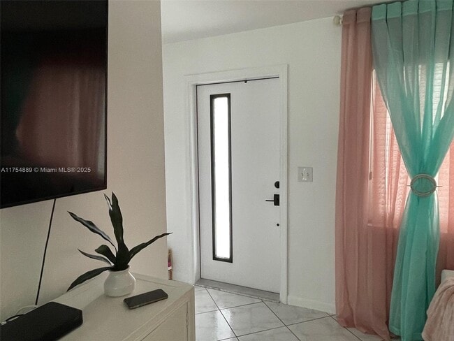 Photo - 9011 NW 15th Pl