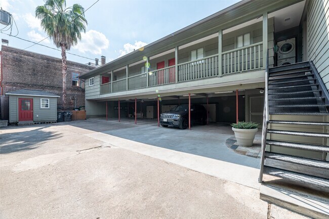 Photo - 210 Emerson St Unit 6