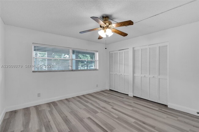 Photo - 8513 Old Country 415 Unit 415