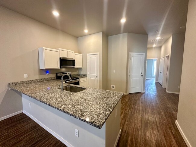 Photo - 2116 N Jayton Ave Unit A