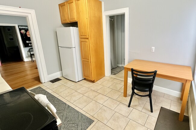 Photo - 539 Packard St Unit 01