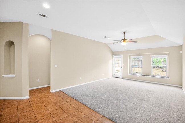 Photo - 15102 Walcott Dr