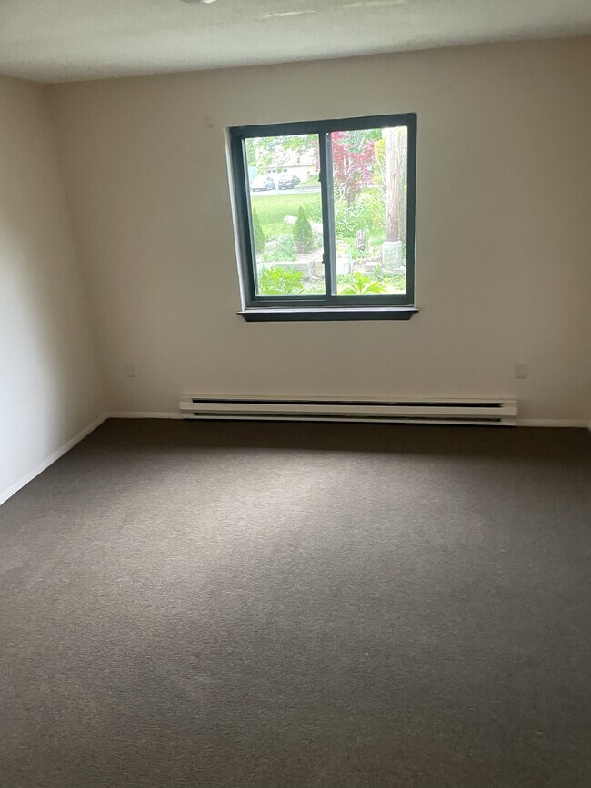 26 Sharon Road Rental House Rental in Waterbury, CT