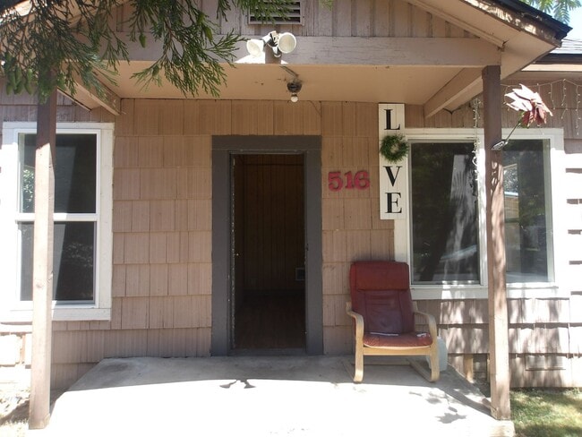 Building Photo - 140-14 Unit 516 Rental