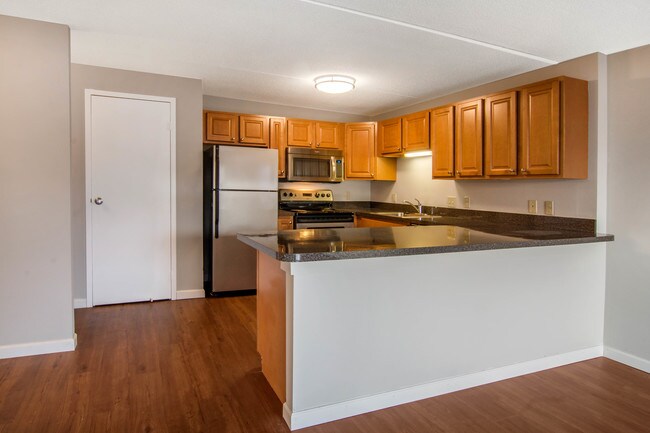Fully Applianced Kitchen
