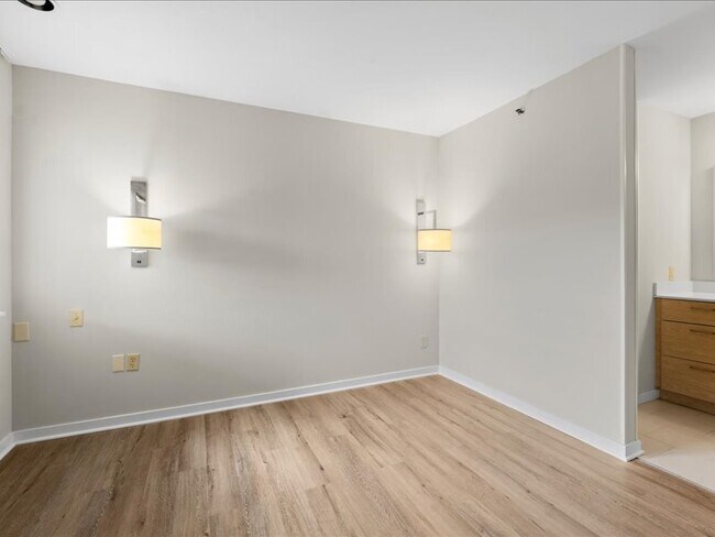 Photo - 1855 Craigshire Dr