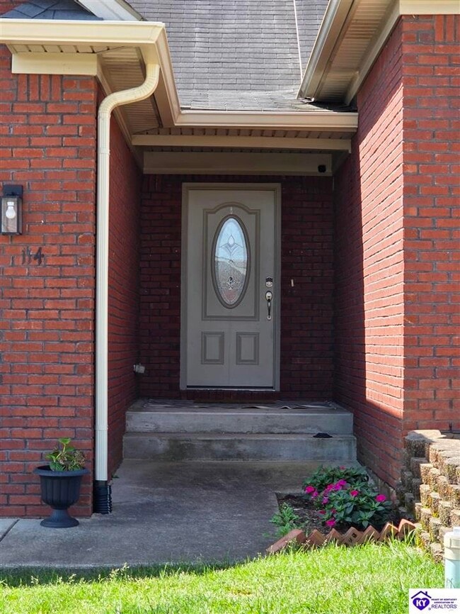 Photo - 114 Twin Lakes Dr