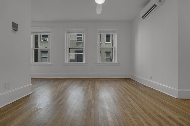 Photo - 1082 Commonwealth Ave Unit 205