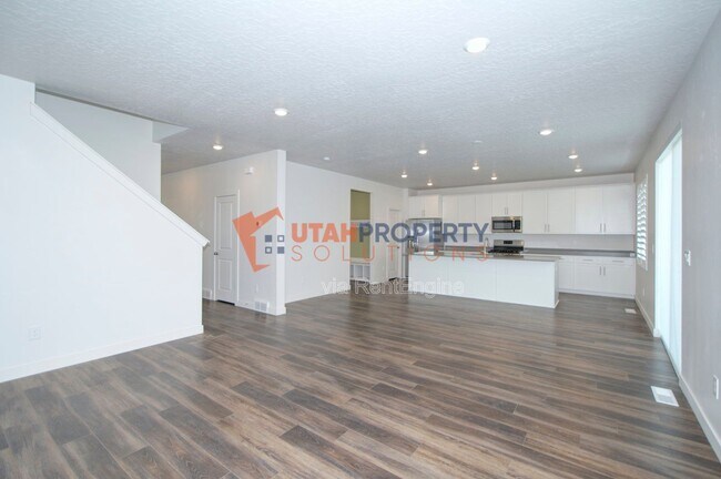 Photo - 2697 N Snowberry Dr
