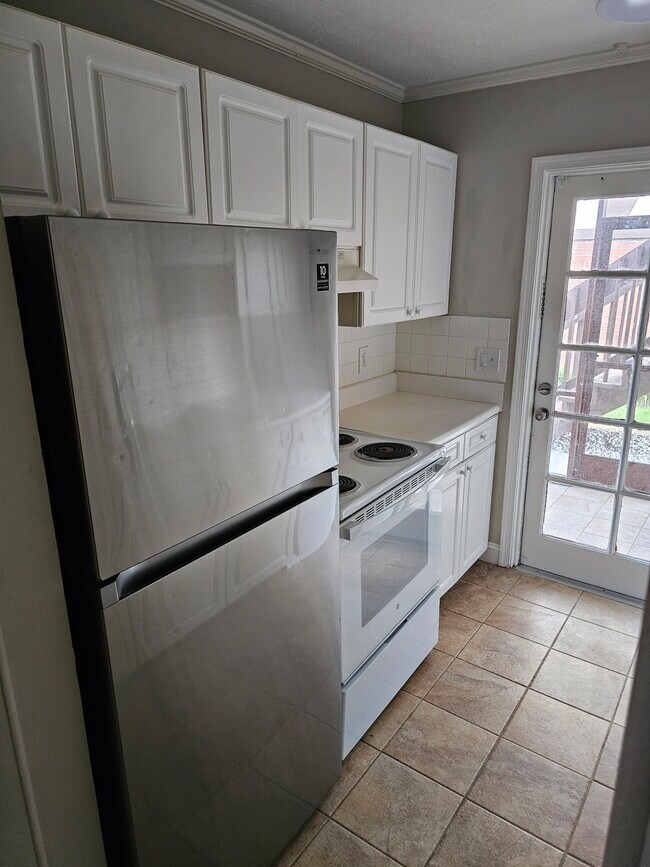 Photo - 5357 Hansel Ave Unit Camelot Lakeside