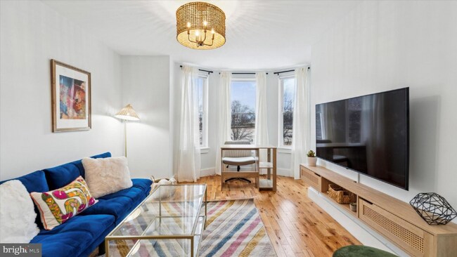 Photo - 4928 Kingsessing Ave