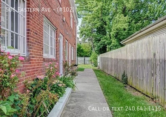 Photo - 506 Eastern Ave NE Unit (#102)