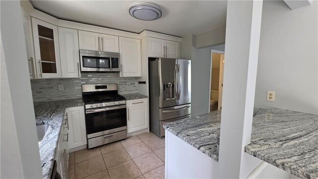 Photo - 1003 Wedgewood Way