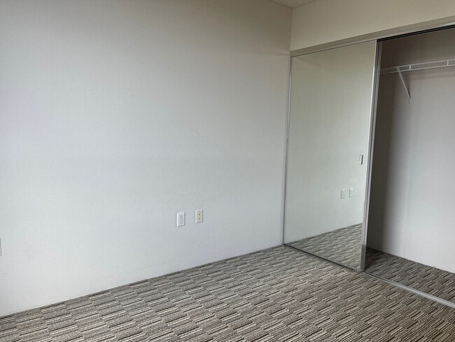 Photo - Come live with us at Hale Ka Lae! 2x2