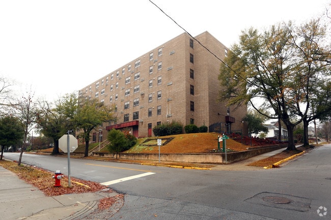 Photo - Arrington Manor Apartments