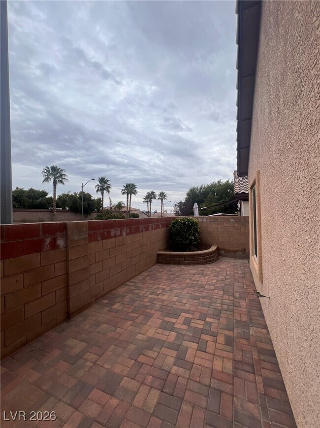 Photo - 9304 Long Grove Ave