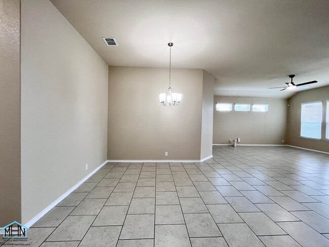 Photo - A Stunning 5-Bedroom, 3.5-Bathroom Home in the Heart of San Antonio, Texas!