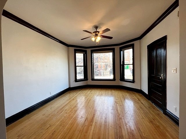 Photo - 1231 N Greenview Ave