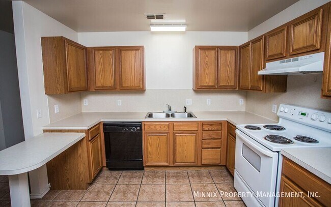 Photo - 514 N Clinton Ave Unidad B