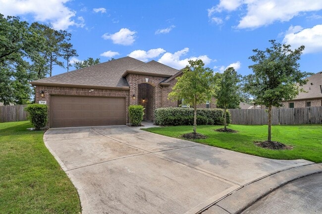 Building Photo - 1810 Daly Way