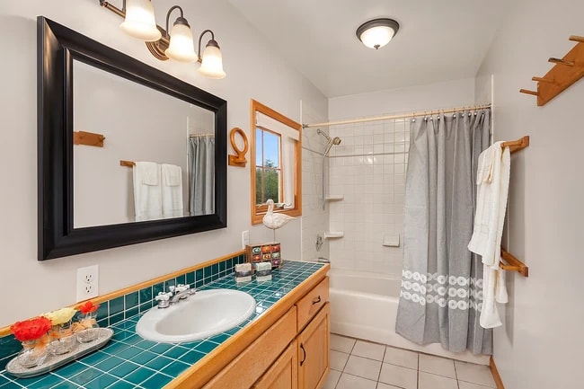 Photo - 3533 SW Webster St