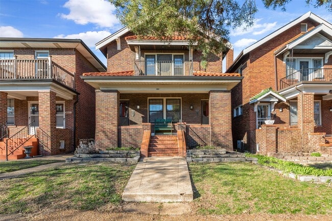 Building Photo - 4989 Tholozan Ave Unit 1st Floor