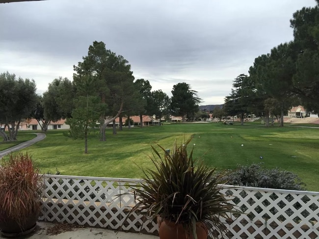 Building Photo - 10665 Cherry Hills Dr