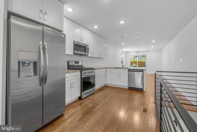 Photo - 1522 Mt Vernon St