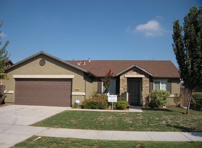 Building Photo - Desirable NW neighborhood