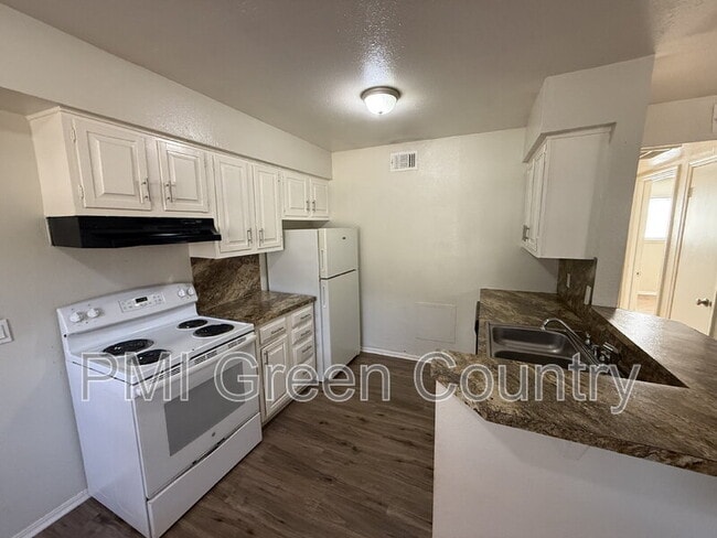 Photo - 917 N Yale Ave Unidad 124